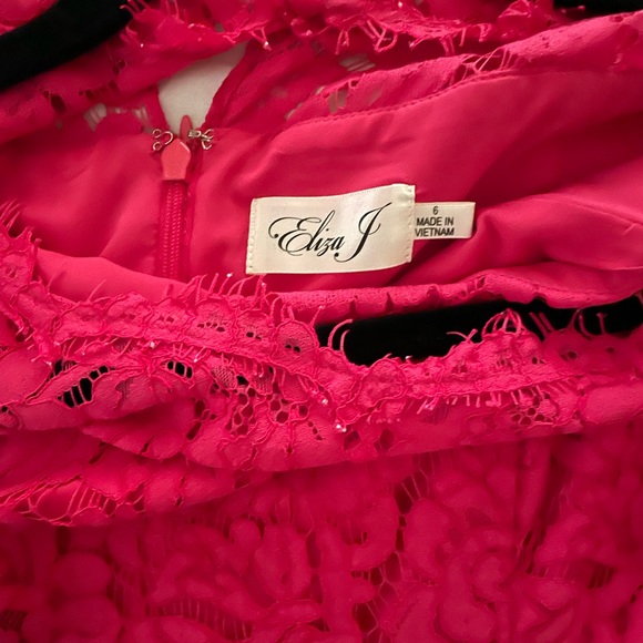 Eliza J fuschia cocktail dress above the knee. Size S. Worn once. - Picture 4 of 5